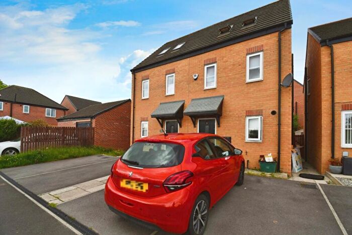3 Bedroom House To Rent In Walkerville Road, Colburn, DL9