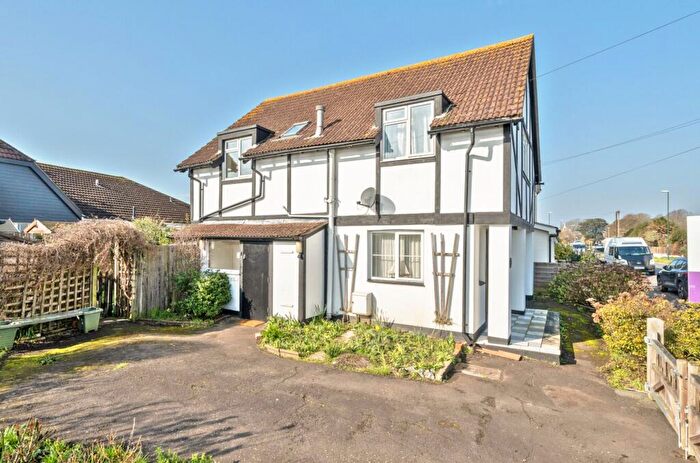 4 Bedroom Detached House For Sale In Elmer Road, Bognor Regis, PO22