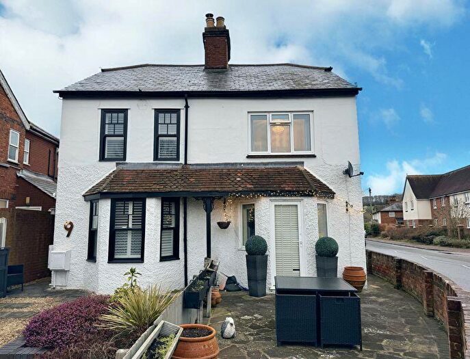 3 Bedroom Semi-Detached House For Sale In Overlooking The Green - No Chain, HP10