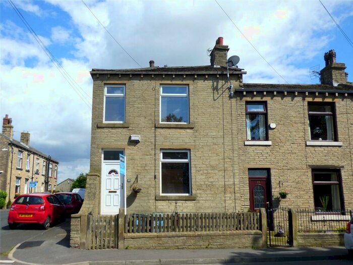 2 Bedroom End Of Terrace House To Rent In Scholes Lane, Scholes, Cleckheaton, BD19