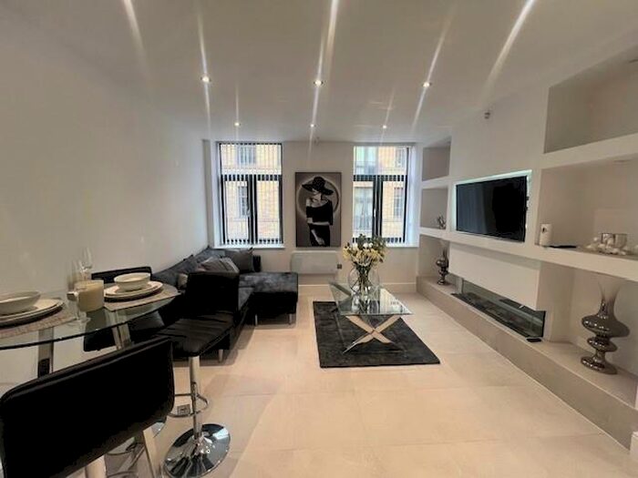 1 Bedroom Flat To Rent In Bradford, BD1