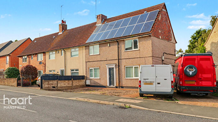 4 Bedroom Semi Detached House For Sale In Forest Road, Mansfield, NG21