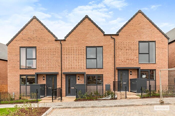 2 Bedroom House To Rent In Wildflower Avenue, BS13