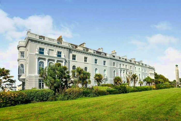 2 Bedroom Flat To Rent In The Esplanade, Plymouth, PL1