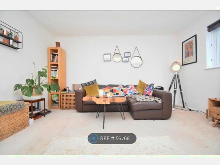 1 Bedroom Flat To Rent In Clive Road, Bexleyheath, DA17