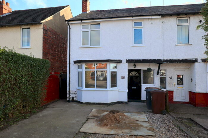 3 Bedroom Semi-Detached House To Rent In Bristol Drive, Lincoln, LN6