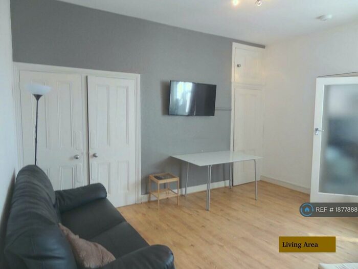 4 Bedroom Maisonette To Rent In Glenthorn Rd, Newcastle Upon Tyne, NE2
