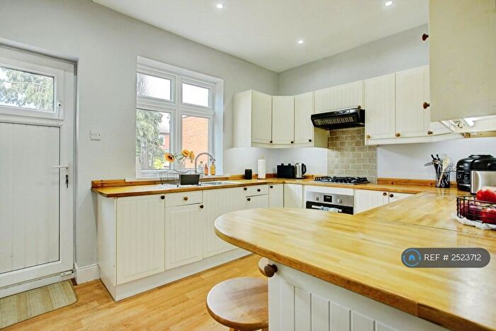 3 Bedroom Semi-Detached House To Rent In Eastwood Gardens, Newcastle Upon Tyne, NE3