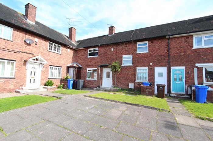 4 Bedroom Terraced House To Rent In Lowedges Crescent, Sheffield, S8