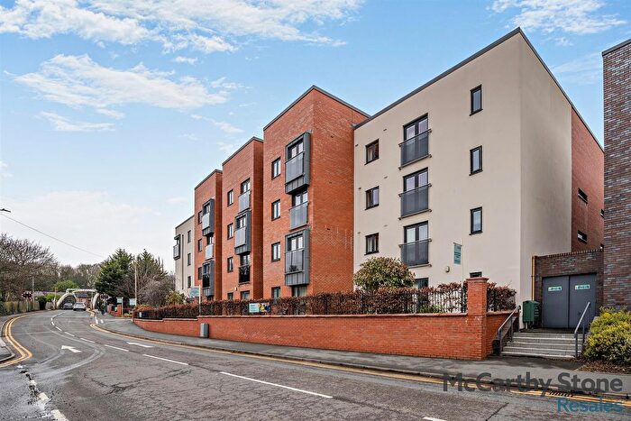 1 Bedroom Flat For Sale In Marbury Court, Chester Way, Northwich, Cheshire, CW9