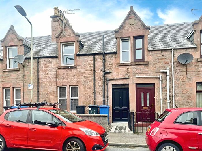 2 Bedroom Terraced House To Rent In Duncraig Street, Inverness, Highland, IV3