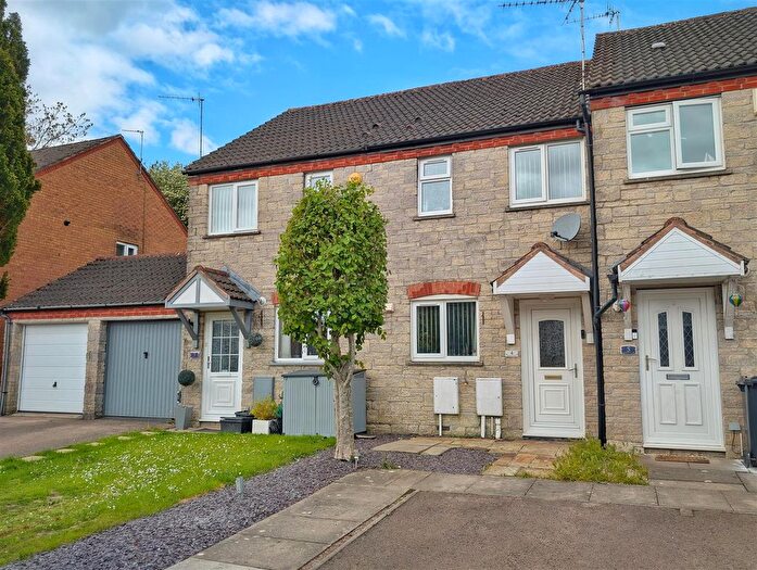 2 Bedroom Terraced House For Sale In Chestnut Close, Mile End, Coleford, GL16
