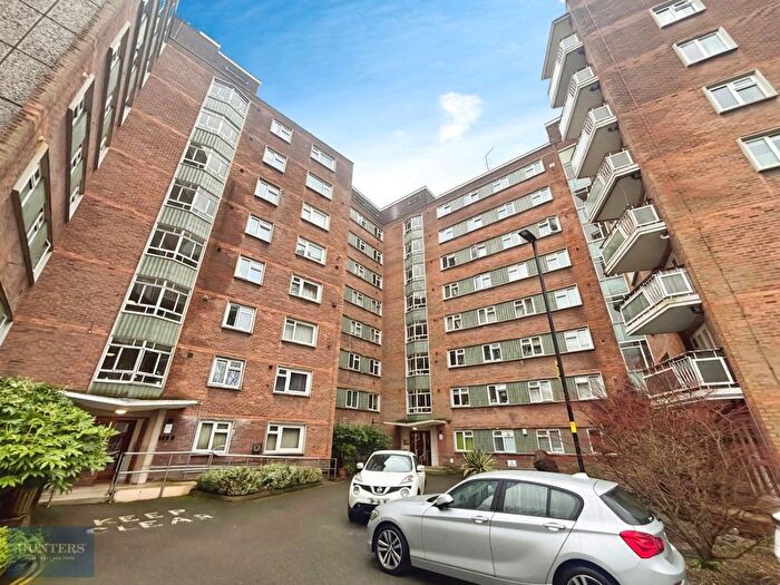 2 Bedroom Flat For Sale In Melville Road, Birmingham, B16
