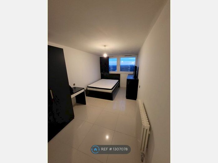 1 Bedroom Flat To Rent In Maudsley House, Brentford TW8