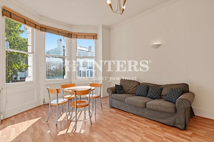 1 Bedroom Flat For Sale In West End Lane, West Hampstead, London, NW6