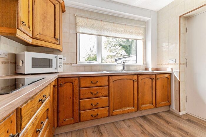 4 Bedroom Semi-Detached House For Sale In Planetree Court, Middlesbrough, TS7