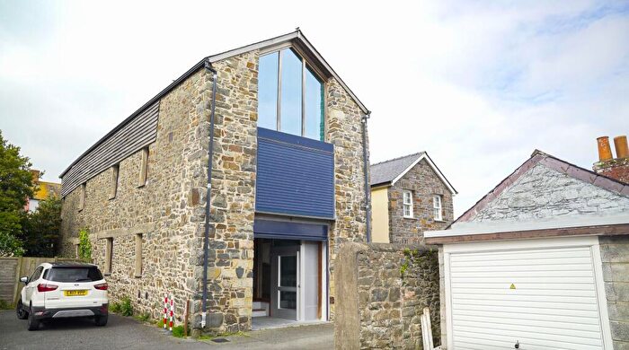 3 Bedroom Property For Sale In Storws Fawr, Drury Lane, Aberaeron, SA46