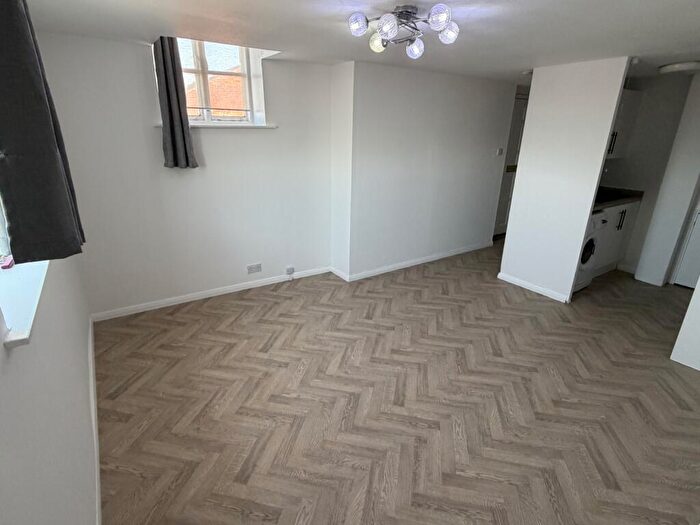 1 Bedroom Duplex To Rent In Charlotte Court, Eastwood, NG16