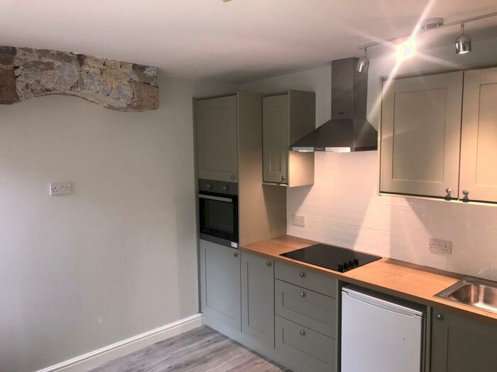 2 Bedroom Apartment To Rent In Abbey Street, Derby, DE22