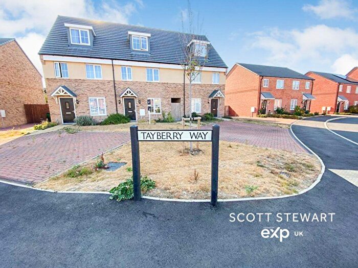 3 Bedroom Terraced House For Sale In Tayberry Way, Whittlesey, Peterborough, PE7