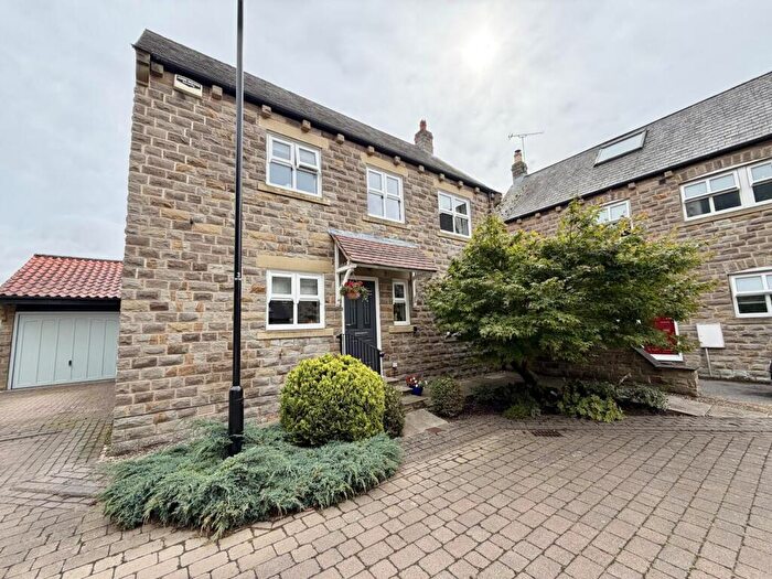 3 Bedroom House For Sale In Maypole Mews, Barwick In Elmet, Leeds, LS15