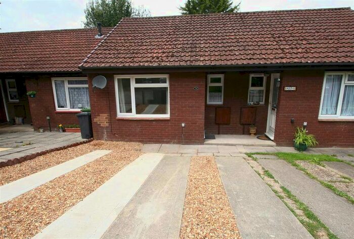 1 Bedroom Terraced House For Sale In Ketelbey Rise, Basingstoke, Hampshire, RG22