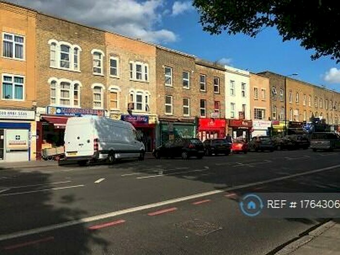 4 Bedroom Flat To Rent In Burdett Road, London, E3