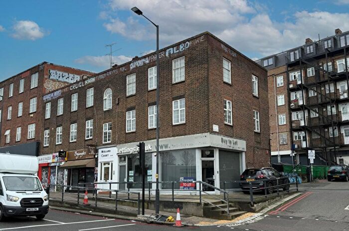 3 Bedroom Flat For Sale In Midland Court, Finchley Road, London, NW3