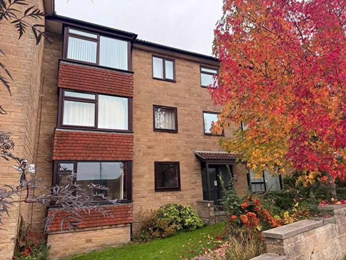 2 Bedroom Flat For Sale In Beaumont House, Sherborne Road, Yeovil, BA21