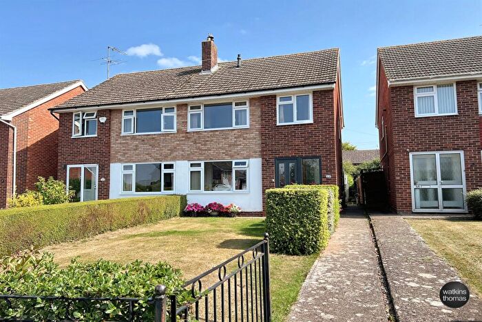 3 Bedroom Semi-Detached House For Sale In Hewitt Avenue, Kings Acre, Hereford, HR4