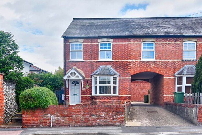 1 Bedroom Apartment To Rent In Reading Road, Henley-On-Thames, RG9