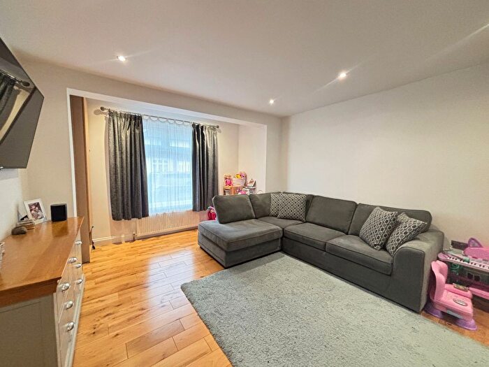 2 Bedroom Terraced House To Rent In Ellerton Road, Dagenham, RM9