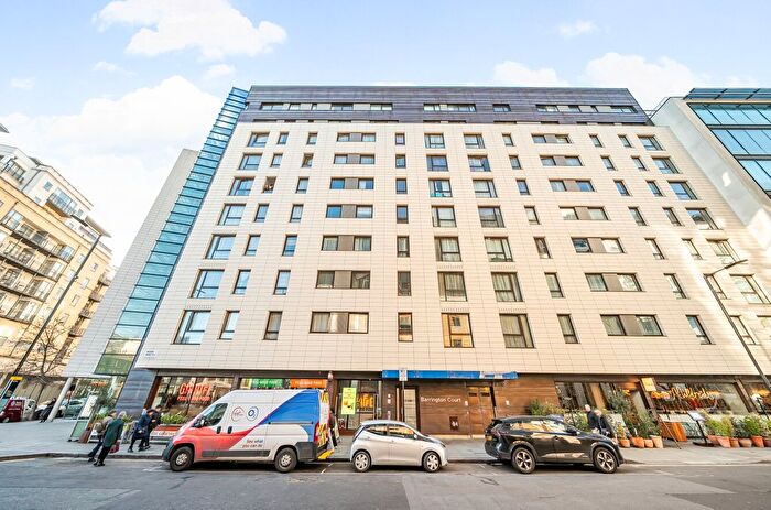 1 Bedroom Flat For Sale In Barrington Court, Wilton Road, London, SW1V