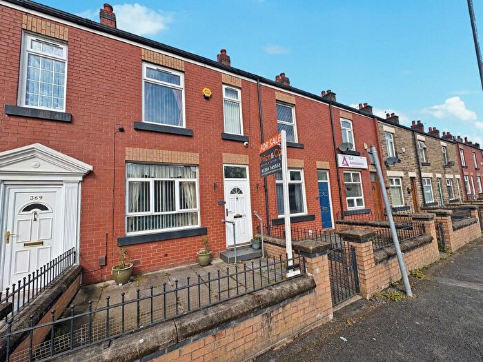 2 Bedroom Terraced House For Sale In Tonge Moor Road, Bolton, BL2