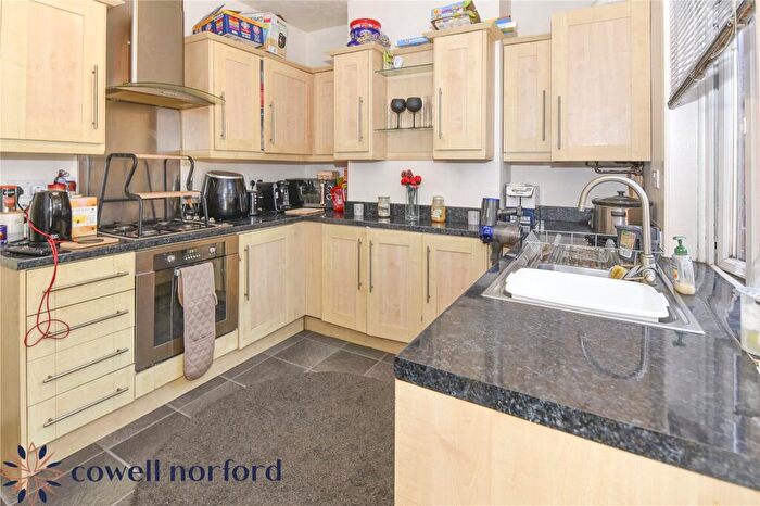 2 Bedroom Terraced House For Sale In Blanche Street, Syke, Rochdale, OL12