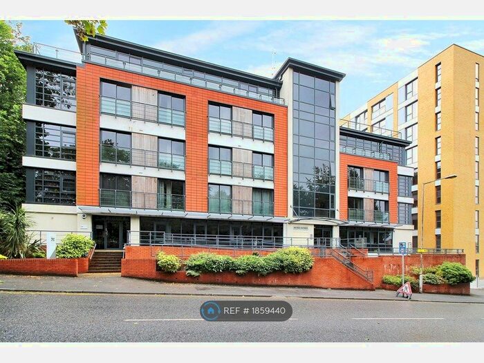 1 Bedroom Flat To Rent In London Road, Sevenoaks, TN13