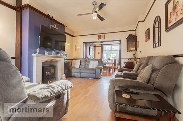 3 Bedroom End Of Terrace House For Sale In Bold Street, Accrington, Lancashire, BB5