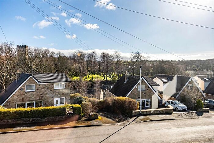 2 Bedroom Detached House For Sale In Riley Park, Kirkburton, Huddersfield, HD8