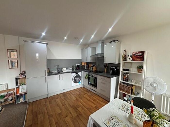 2 Bedroom Apartment To Rent In Regent Street, Leicester, LE1
