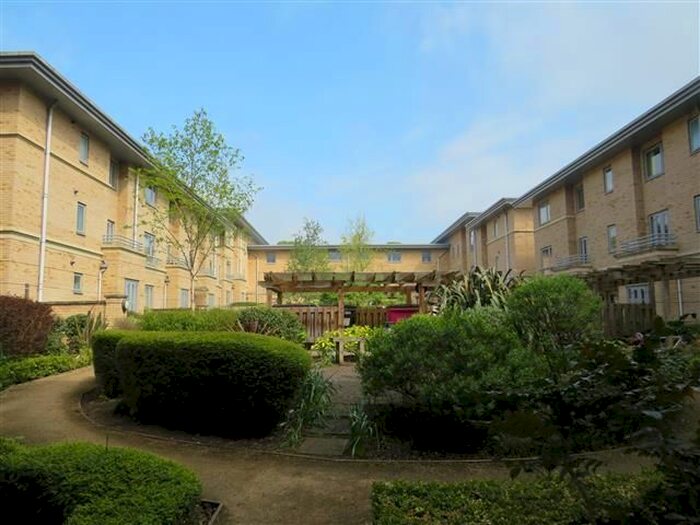3 Bedroom Flat To Rent In Bletchley Park, Milton Keynes, MK3