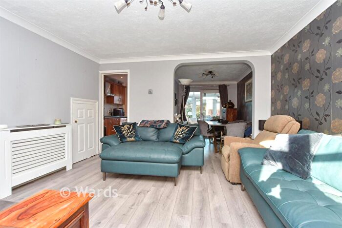4 Bedroom Semi Detached House For Sale In Todd Crescent, Church Milton, Sittingbourne, Kent, ME10