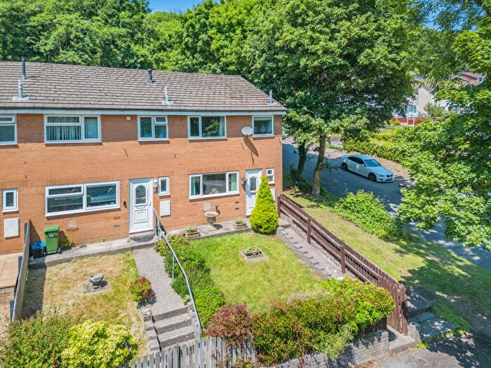 3 Bedroom End Of Terrace House For Sale In Cwrdy Road, Griffithstown, NP4