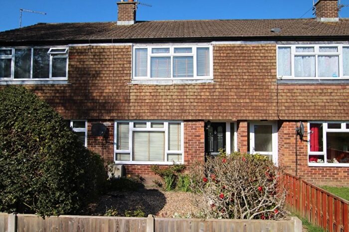 2 Bedroom Terraced House To Rent In Lees Close, Brabourne, TN25