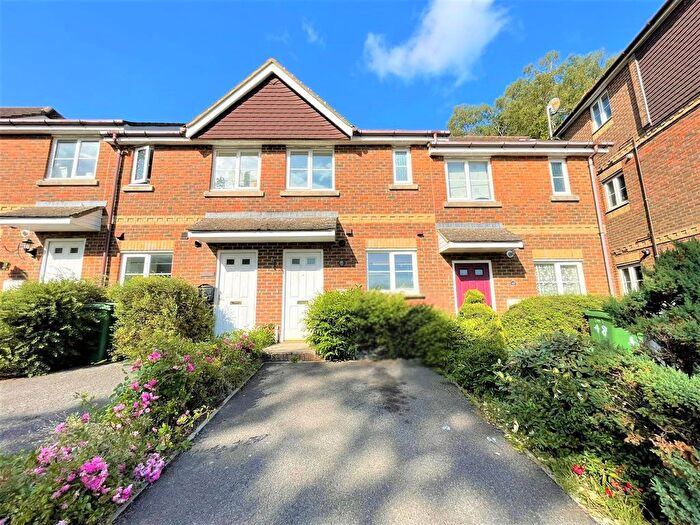 2 Bedroom Terraced House To Rent In Cooden Ledge, St. Leonards-On-Sea, TN38