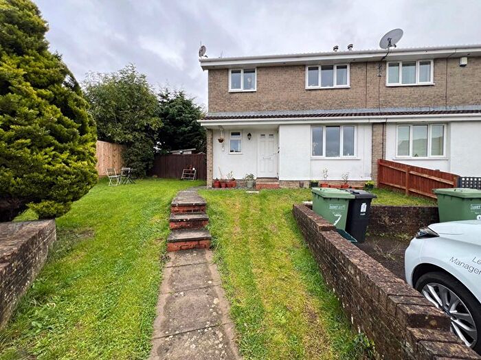 2 Bedroom Property To Rent In Breaches Gate, Bradley Stoke, Bristol, BS32