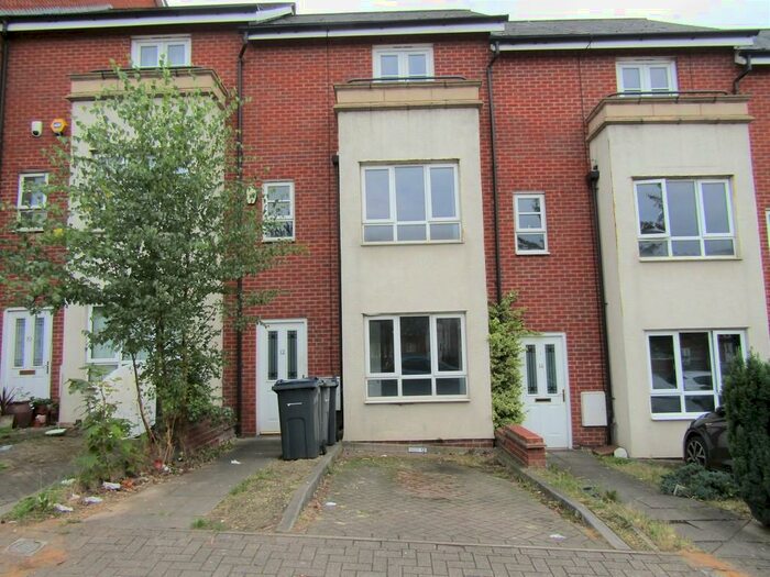 4 Bedroom Terraced House To Rent In City View, Erdington, B23