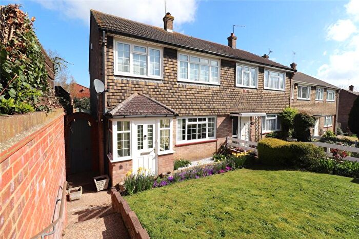 3 Bedroom End Of Terrace House For Sale In Stonewood, Bean, Kent, DA2