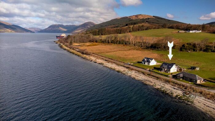 3 Bedroom Detached House For Sale In Lochside View, Toward, Dunoon, PA23