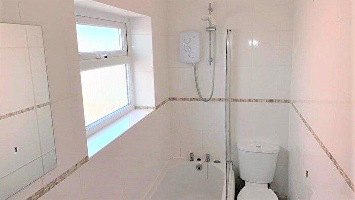 2 Bedroom Flat To Rent In Sandyford Road, Newcastle Upon Tyne, NE2