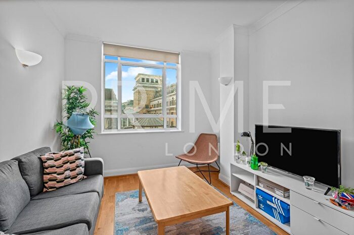 2 Bedroom Flat For Sale In North Block, County Hall Apartments, South Bank, SE1